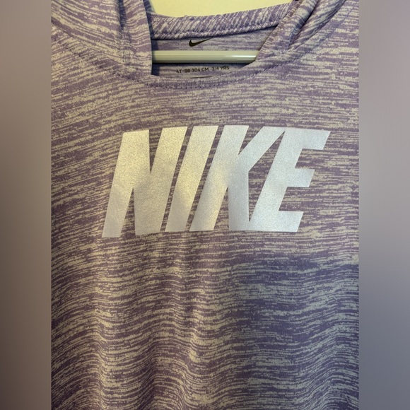 Toddler Girl Nike Shirt - Picture 3 of 4